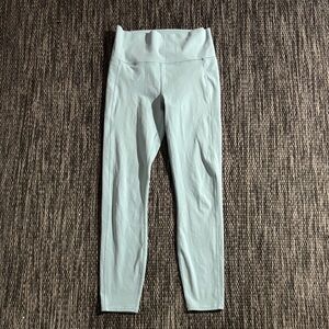 Vuori stride legging with pockets
